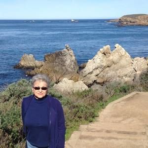 Meet your Posher, Linda